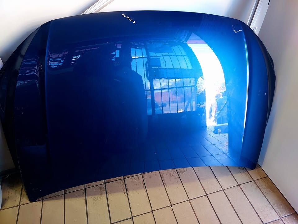 2020 POLO 8 (VW) BONNET FOR SALE - Private Seller