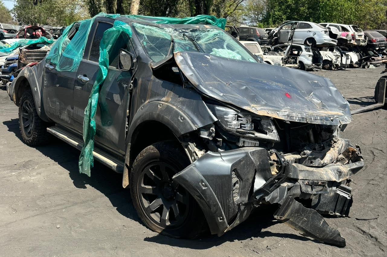 Nissan Navara 2.5 2022 #YD25DDTI Spares - Private Seller Nissan Navara 2.5 2022 #YD25DDTI Spares - Private Seller