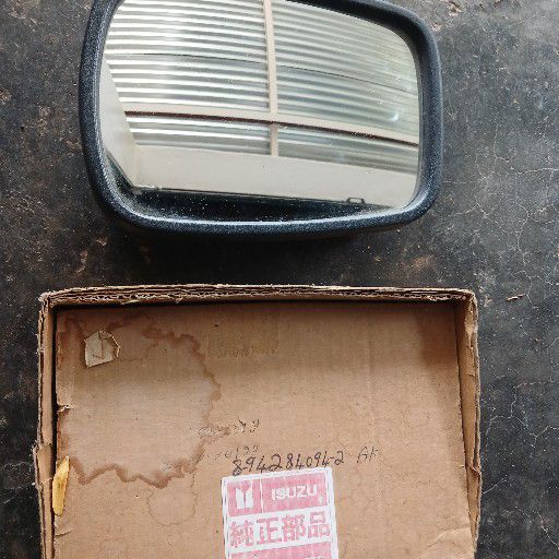 Isuzu, old model, mirror - Private Seller Isuzu, old model, mirror - Private Seller