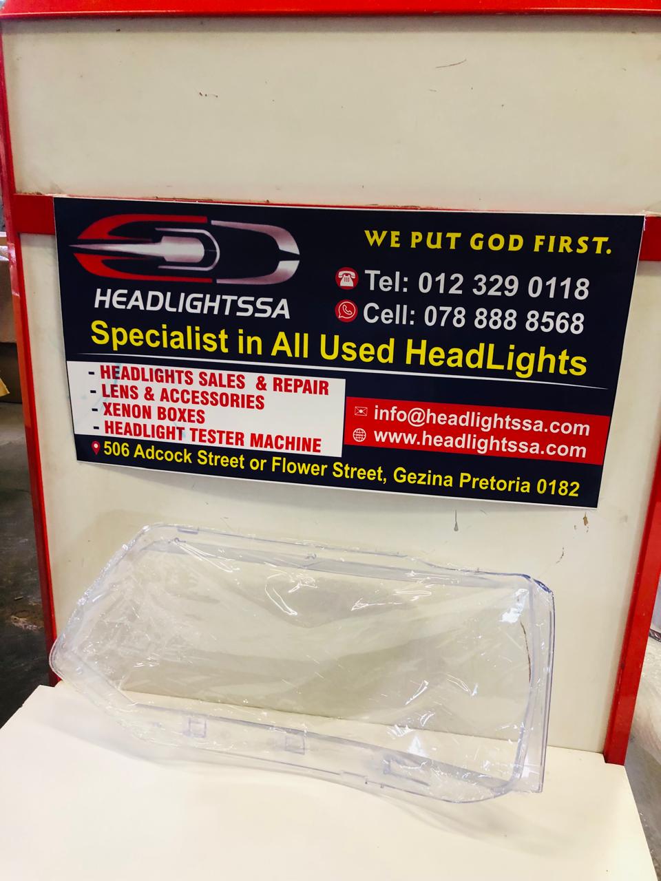 VW Transporter T5 right side headlight replacement lens (2010) - Private Seller VW Transporter T5 right side headlight replacement lens (2010) - Private Seller