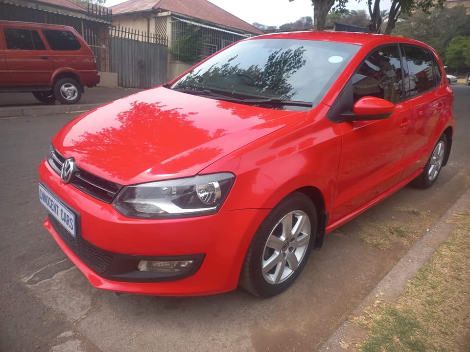 2012 VW POLO VIVO HATCHBACK 1.4 PETROL, MANUAL, RED COLOR, MILEAGE 98000KMS