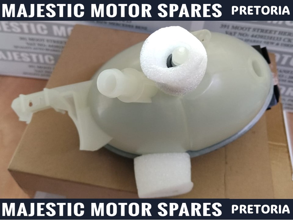 Mercedes C180 C200 C350 expansion tank for sale - Private Seller Mercedes C180 C200 C350 expansion tank for sale - Private Seller