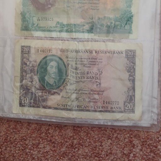 R20, old paper money