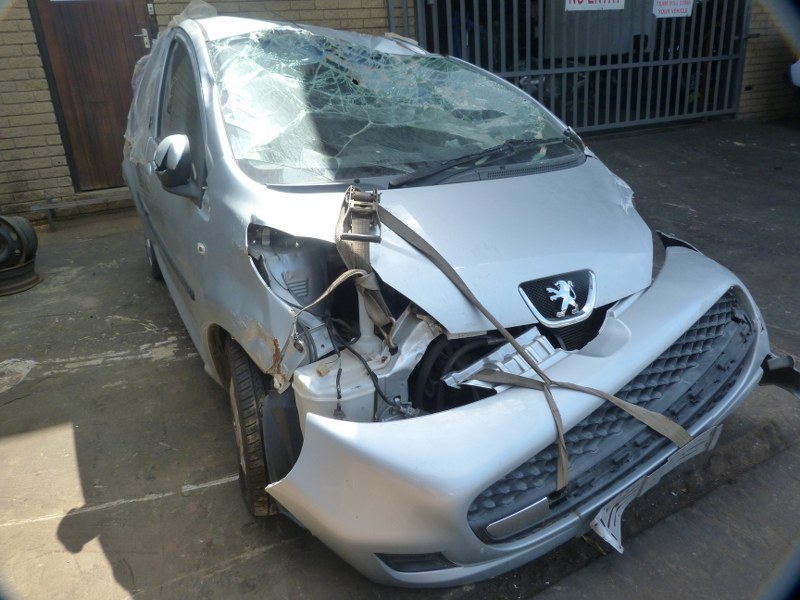Peugeot 107 1.0 Urban Manual Silver - 2011 STRIPPING FOR SPARES - Private Seller Peugeot 107 1.0 Urban Manual Silver - 2011 STRIPPING FOR SPARES - Private Seller