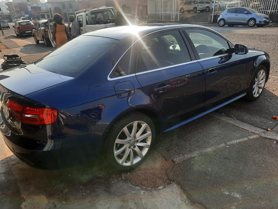 2014 Audi A4 1.8 TFSI Automatic and leather seat Sunroof Spare key