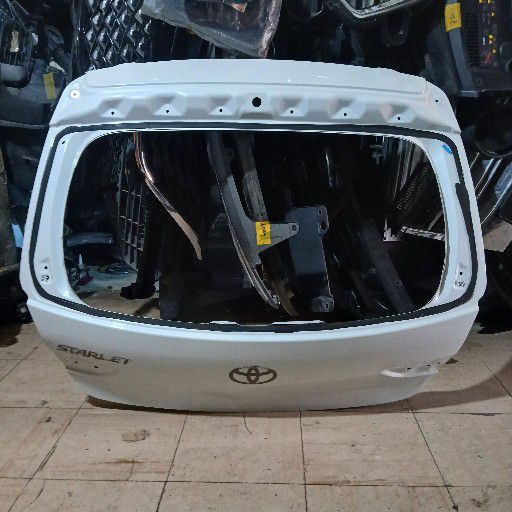 Toyota startlet tailgate - Private Seller Toyota startlet tailgate - Private Seller