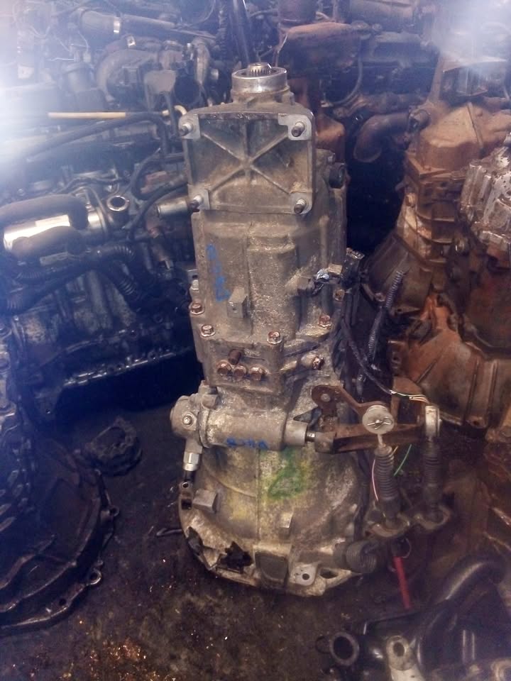 HYUNDAI D4CB MANUAL(6 SPEED) GEARBOX - Private Seller HYUNDAI D4CB MANUAL(6 SPEED) GEARBOX - Private Seller