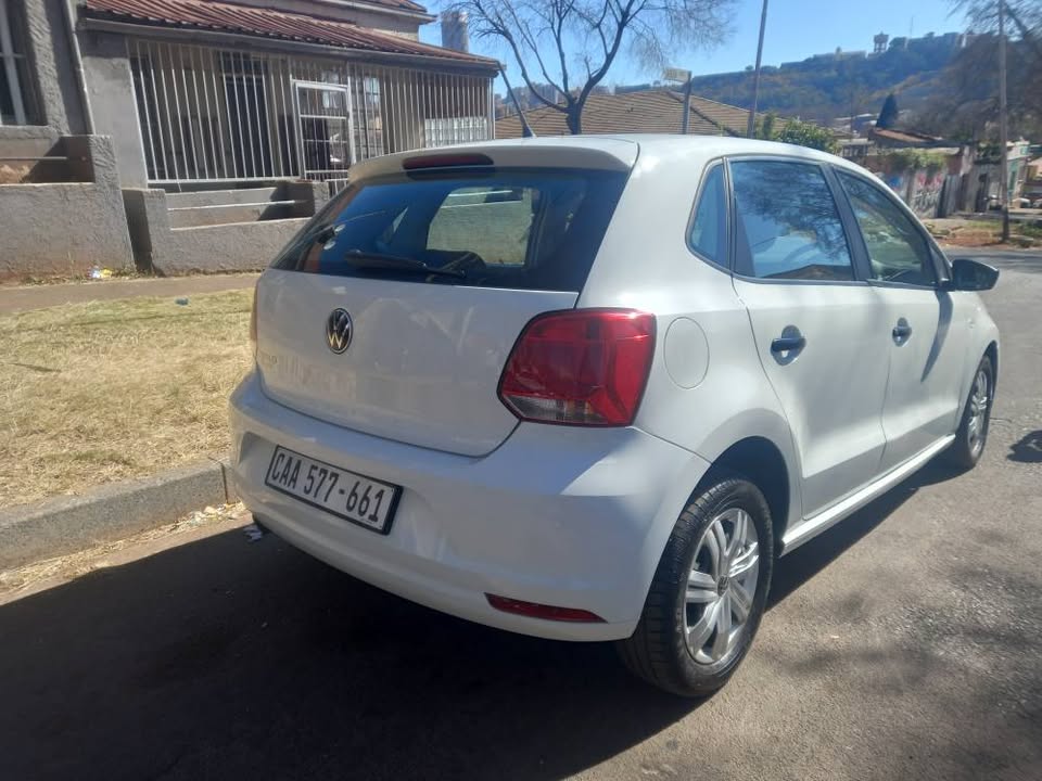 2024 VW Polo Vivo Hatchback 1.4 Petrol, Manual, White, Spere key, Service book