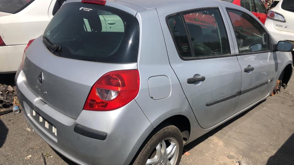 Renault Cilo 3 1.6 16v stipping for spares - Private Seller