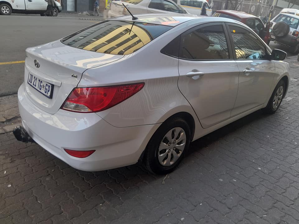 Hyundai accent 2019 for sale