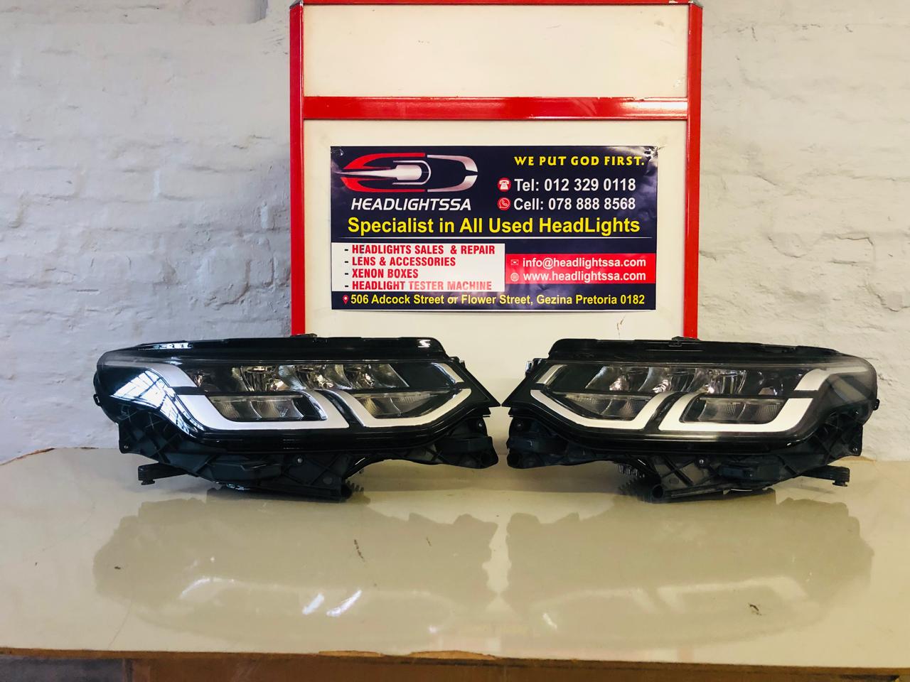 Land Rover Discovery Sport L550 left and right side headlights - Private Seller Land Rover Discovery Sport L550 left and right side headlights - Private Seller