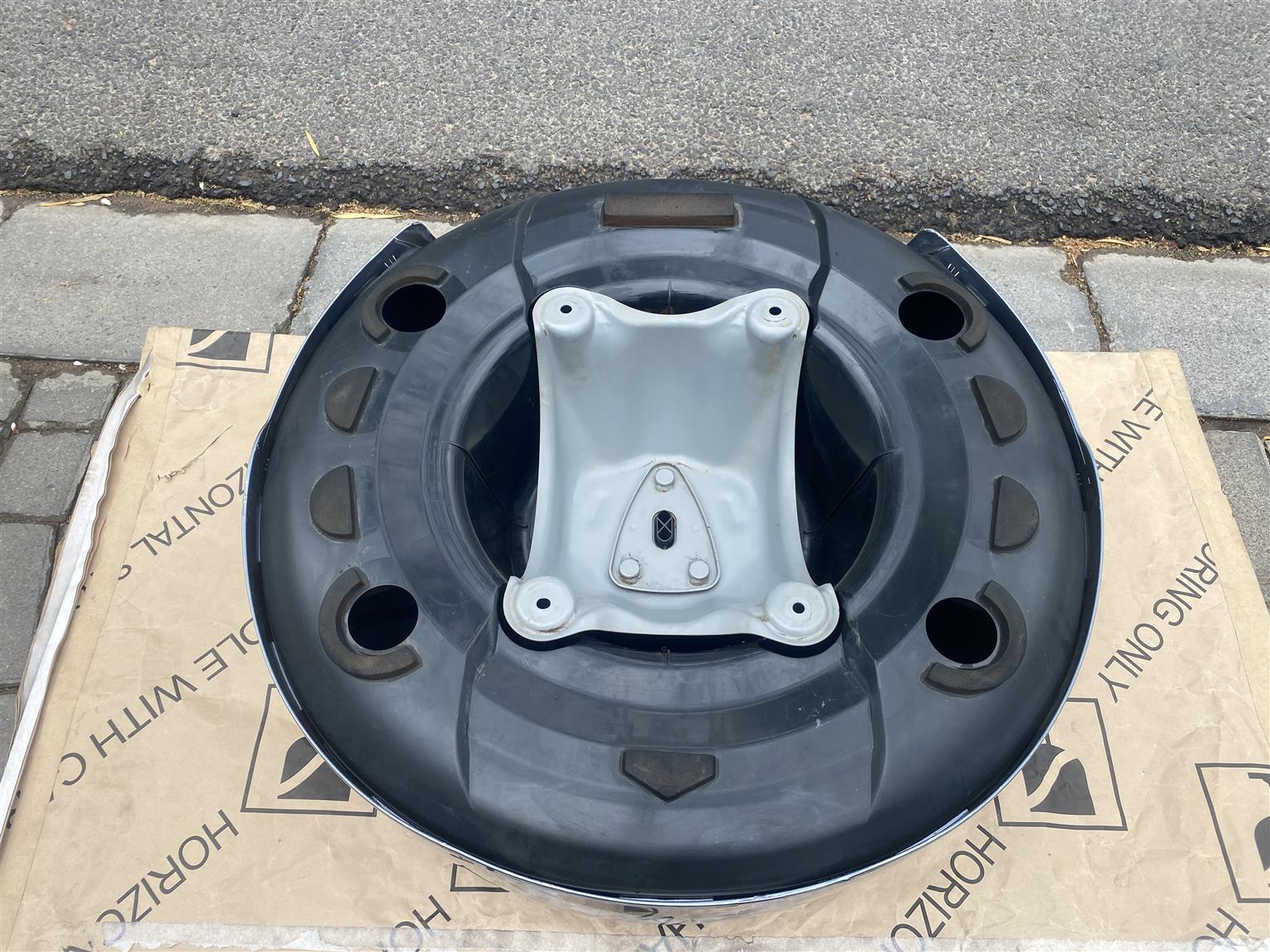 2010 DAIHATSU TERIOS COMPLETE SPARE WHEEL COVER FOR SALE. IN PRISTINE CONDITION - Private Seller