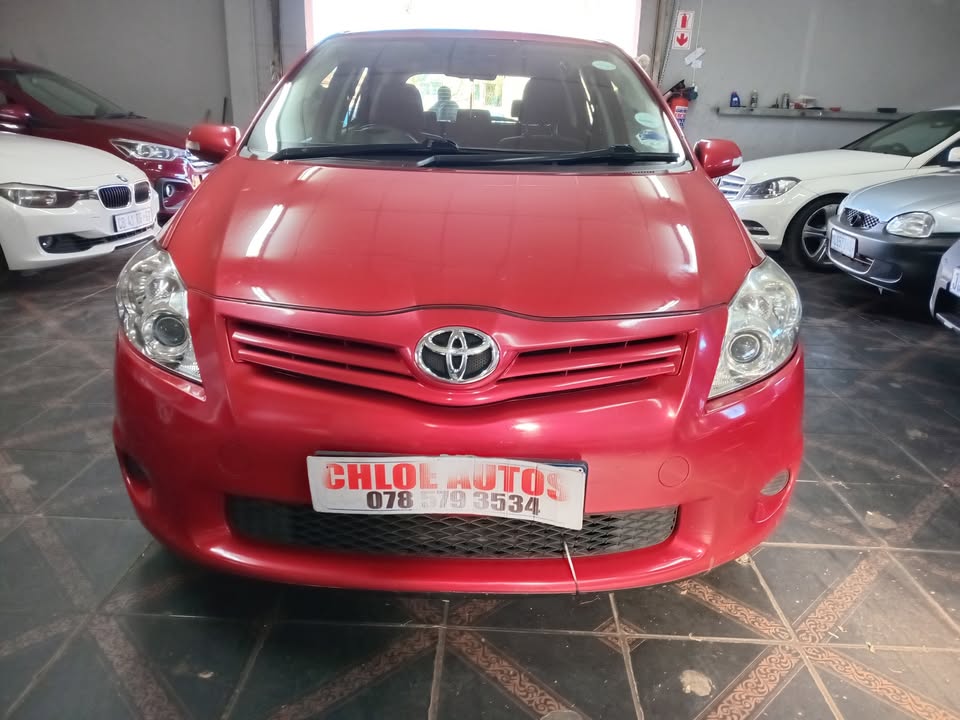2012 Toyota Auris x 1.6 Manual Petrol,Maroon  Sparekey