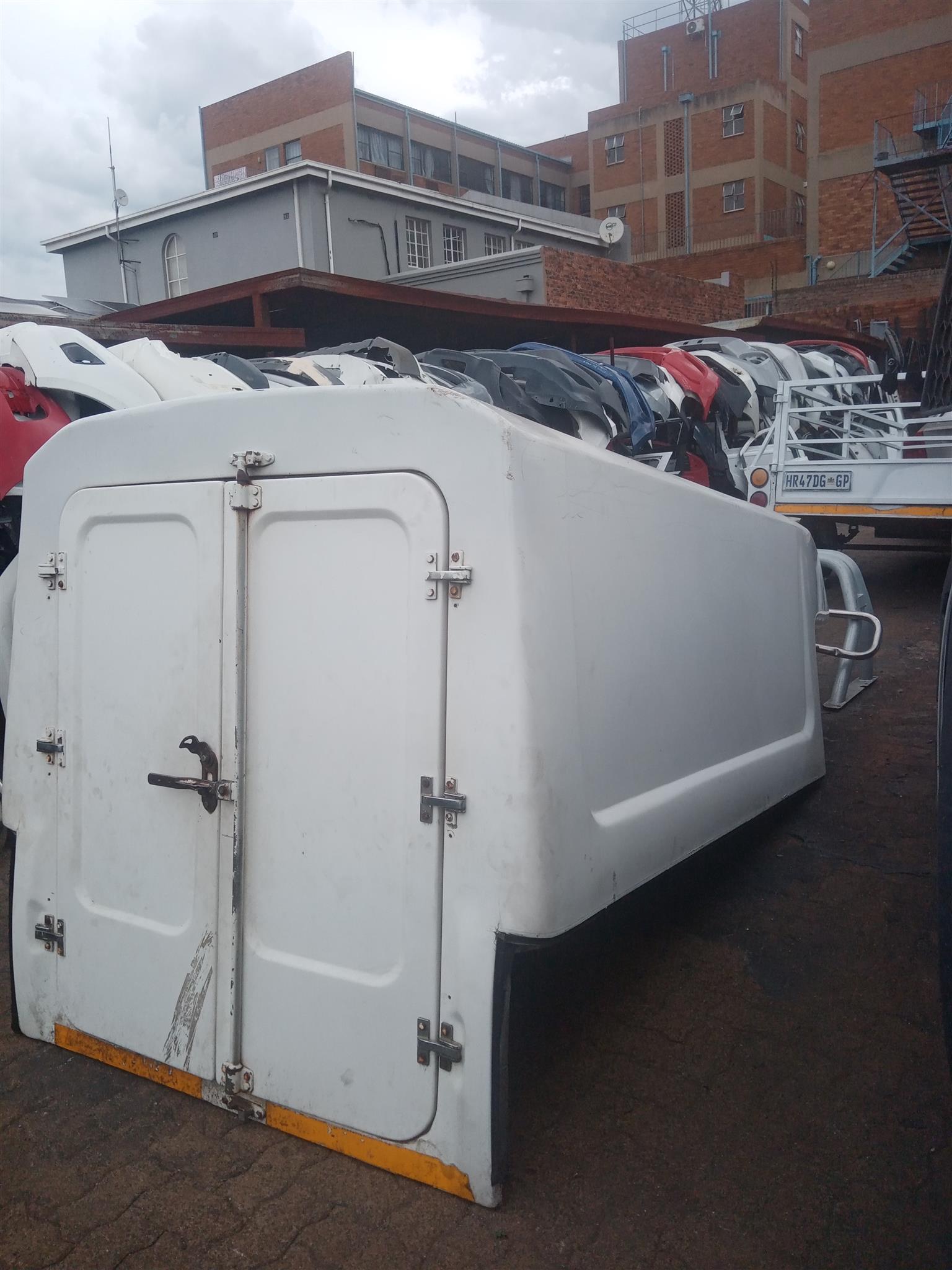 Selling used motor spare parts - Private Seller