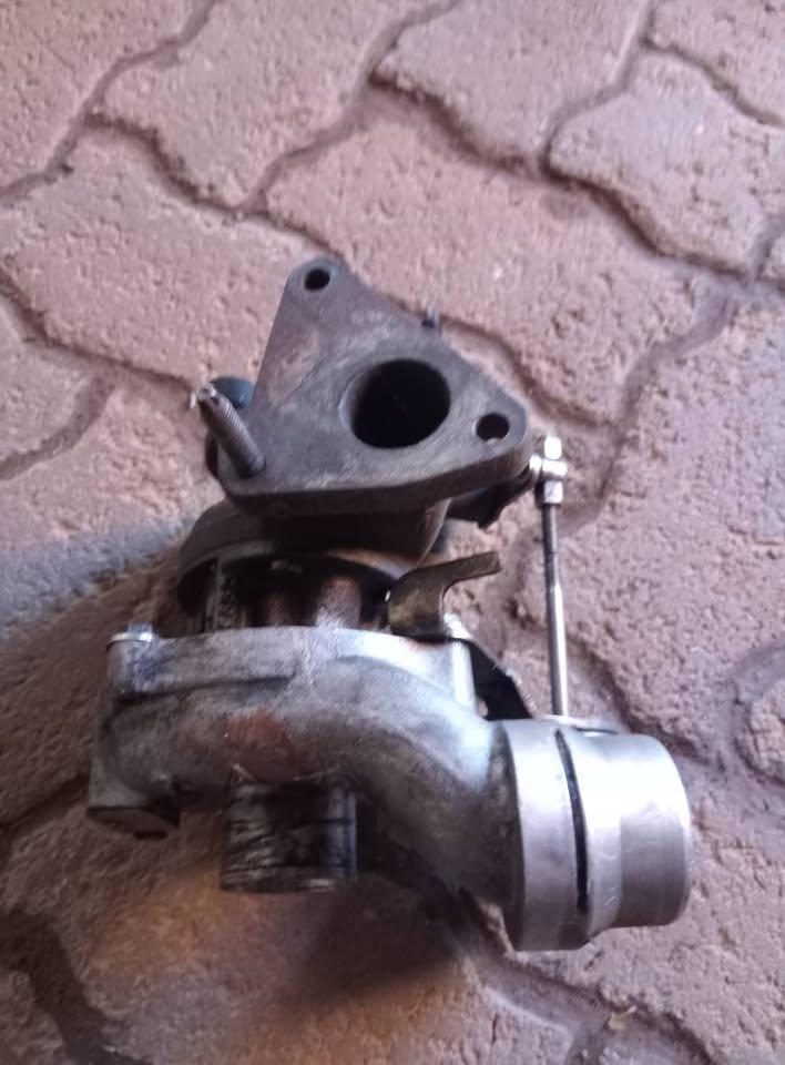 Isuzu KB250 Turbo For Sale - Private Seller Isuzu KB250 Turbo For Sale - Private Seller