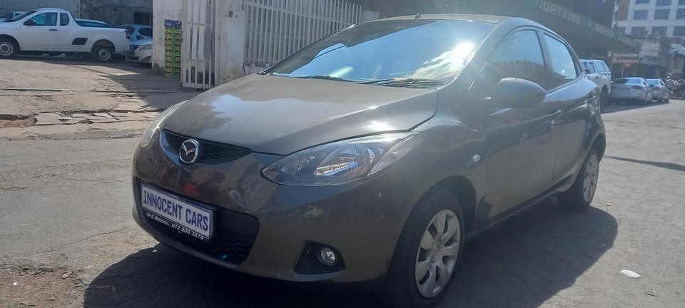 2015 MAZDA 2 1.5 ACTIVE, MANUAL TRANSMISSION, COLOR BROWN, 92000KM