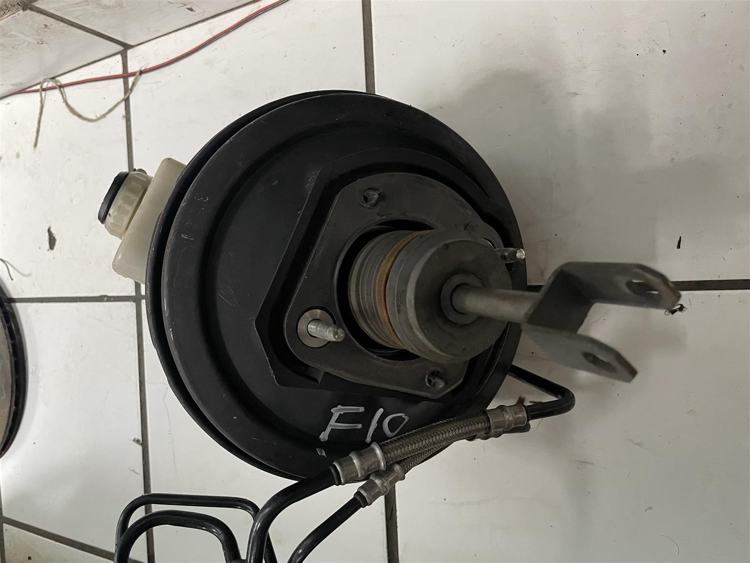 BMW 5 SERIES F10 F11 10-17 DIESEL BRAKE SERVO & MASTER CYLINDER 296796726020 - Private Seller BMW 5 SERIES F10 F11 10-17 DIESEL BRAKE SERVO & MASTER CYLINDER 296796726020 - Private Seller