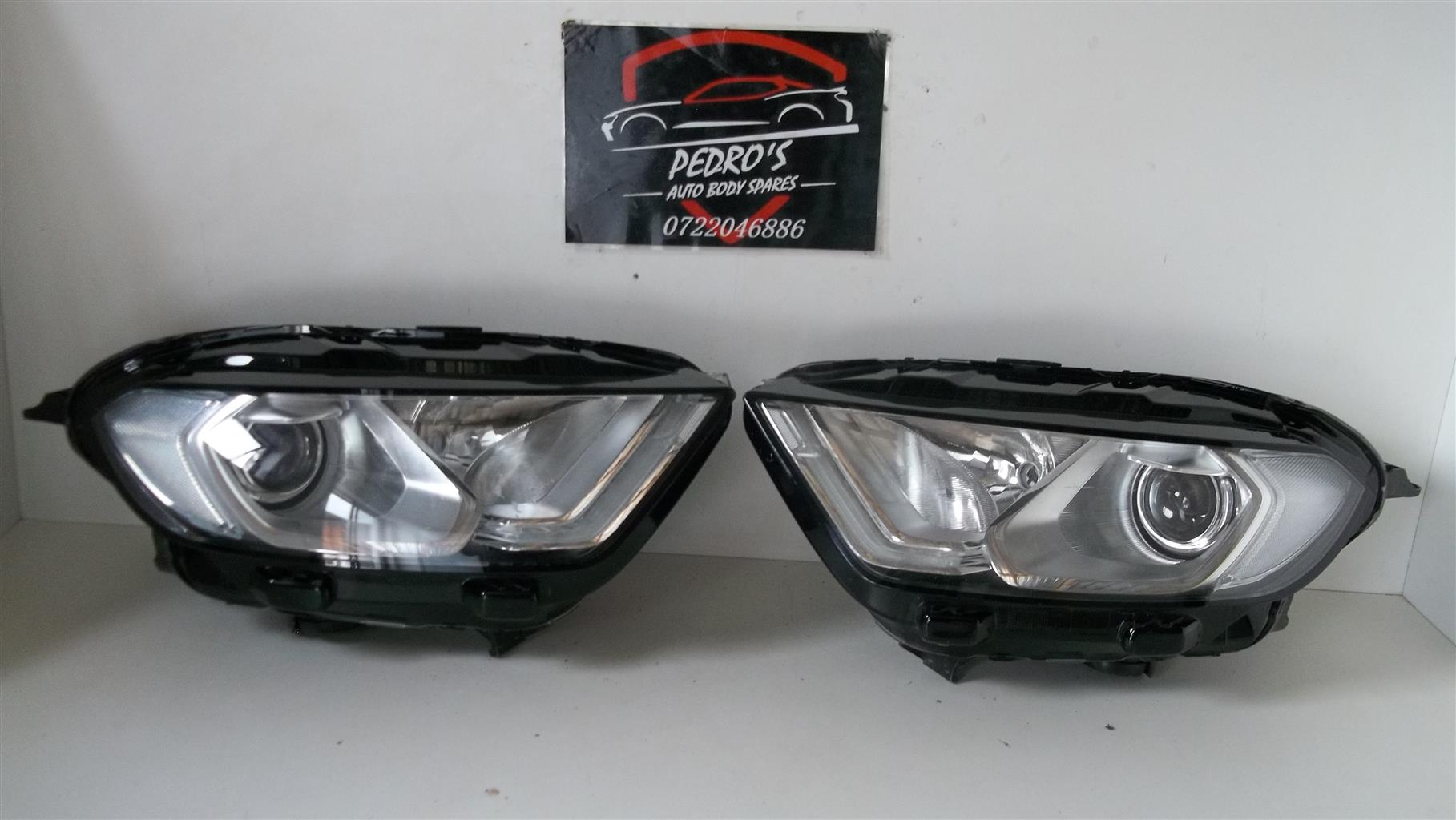 Ford Ecosport headlights set (L & R) - Private Seller Ford Ecosport headlights set (L & R) - Private Seller
