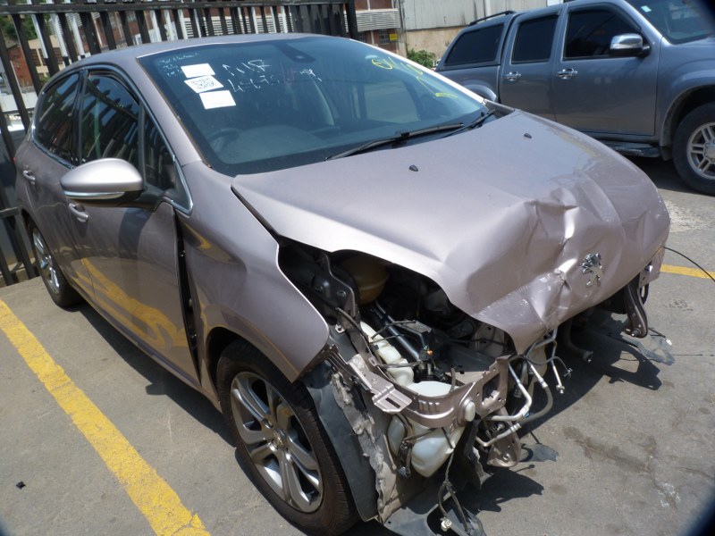 Peugeot 208 1.6 VTI Allure Manual - 2014 STRIPPING FOR SPARES - Private Seller Peugeot 208 1.6 VTI Allure Manual - 2014 STRIPPING FOR SPARES - Private Seller