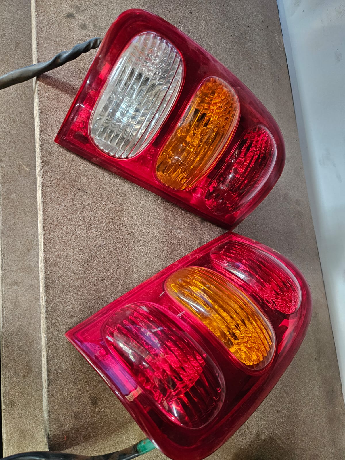 💡 Mahindra Pik Up Tail Lights (Left & Right) for Sale! 💡 - Private Seller