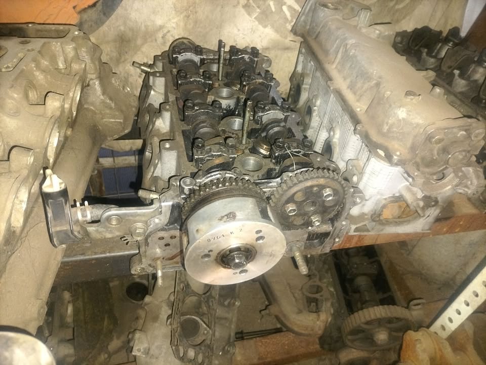 Daihatsu sirion head cylinder - Private Seller Daihatsu sirion head cylinder - Private Seller