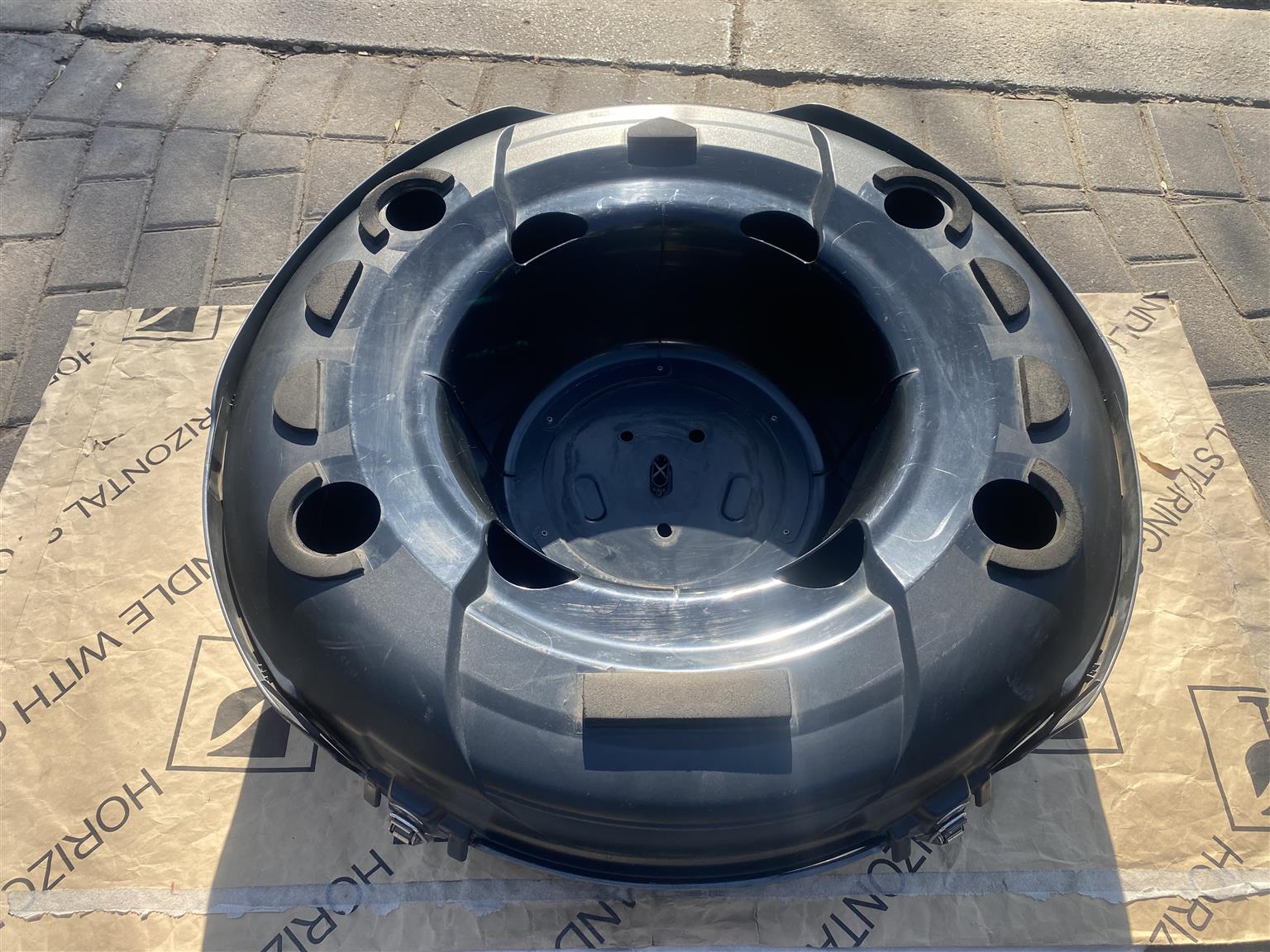 2010 DAIHATSU TERIOS COMPLETE SPARE WHEEL COVER FOR SALE. IN PRISTINE CONDITION