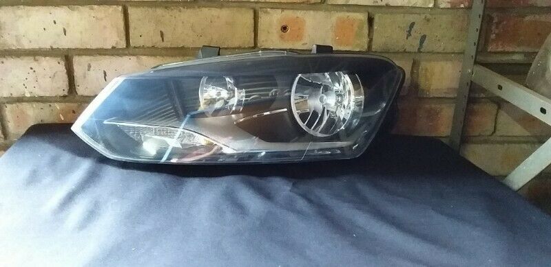 Volkswagen Polo 6 Left Headlight - Private Seller Volkswagen Polo 6 Left Headlight - Private Seller