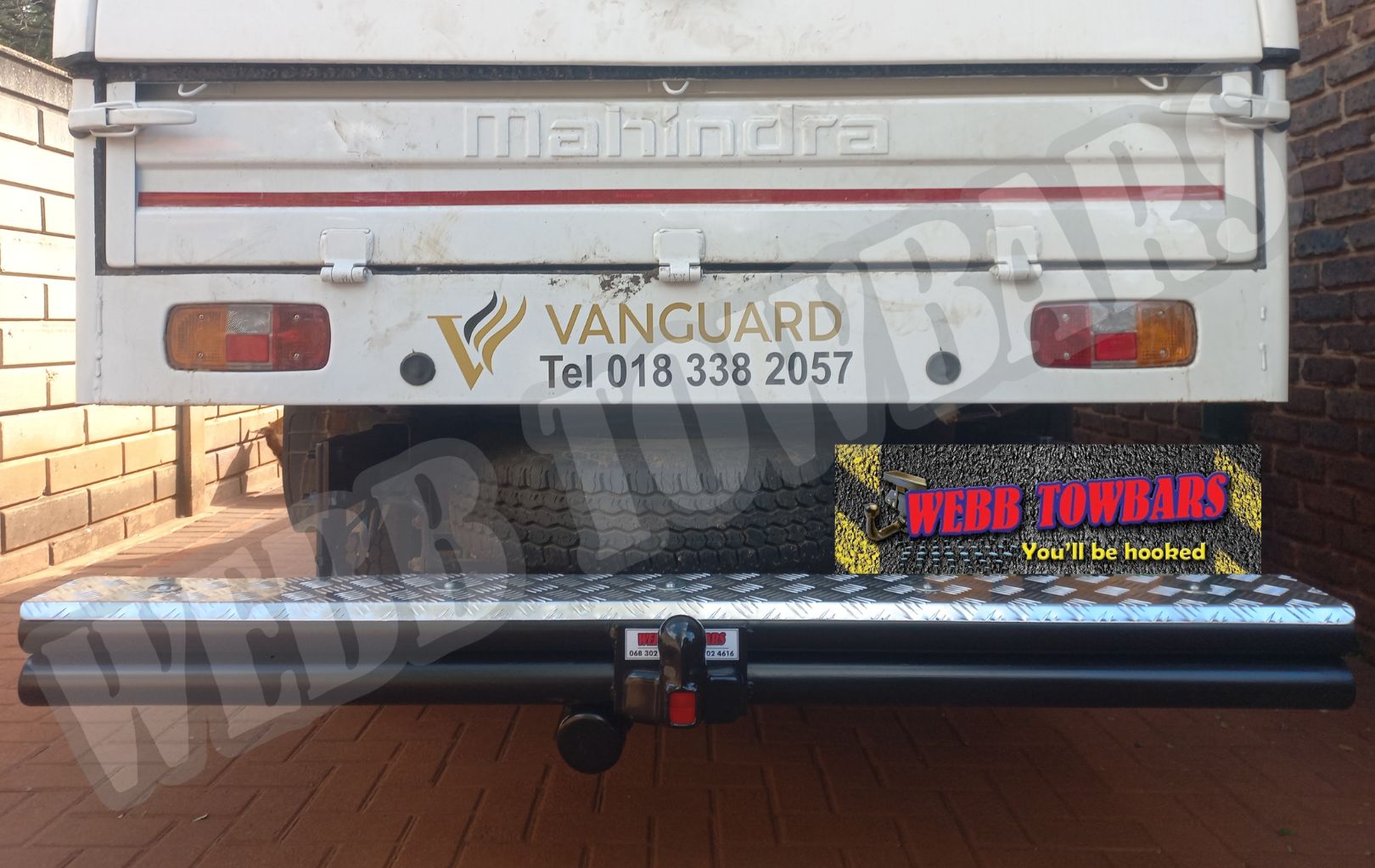 Mahindra Bolero Double Tube and Step Towbars