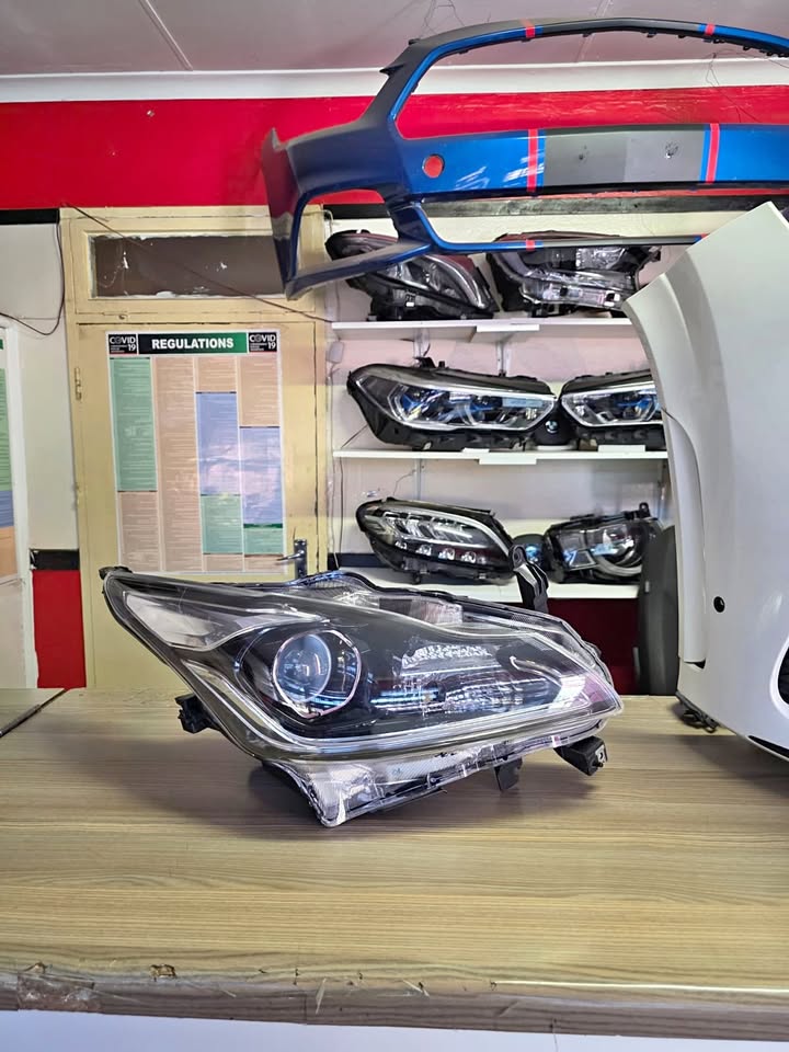 2023 TOYOTA STARLET HEADLIGHT RIGHT SIDE FOR SALE - Private Seller 2023 TOYOTA STARLET HEADLIGHT RIGHT SIDE FOR SALE - Private Seller