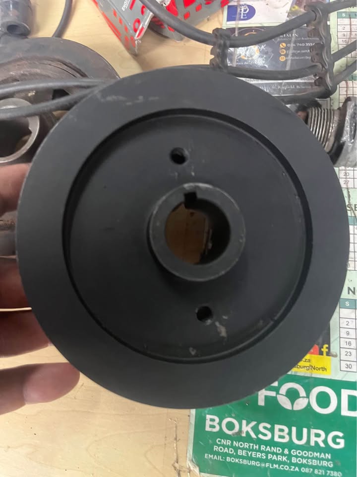 Crank pulley Toyota 4afe - Private Seller Crank pulley Toyota 4afe - Private Seller