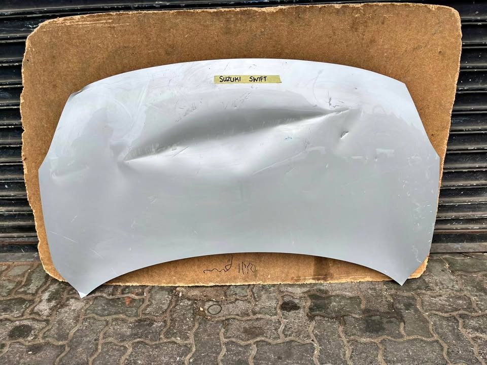 Suzuki Swifts Bonnet - Private Seller Suzuki Swifts Bonnet - Private Seller