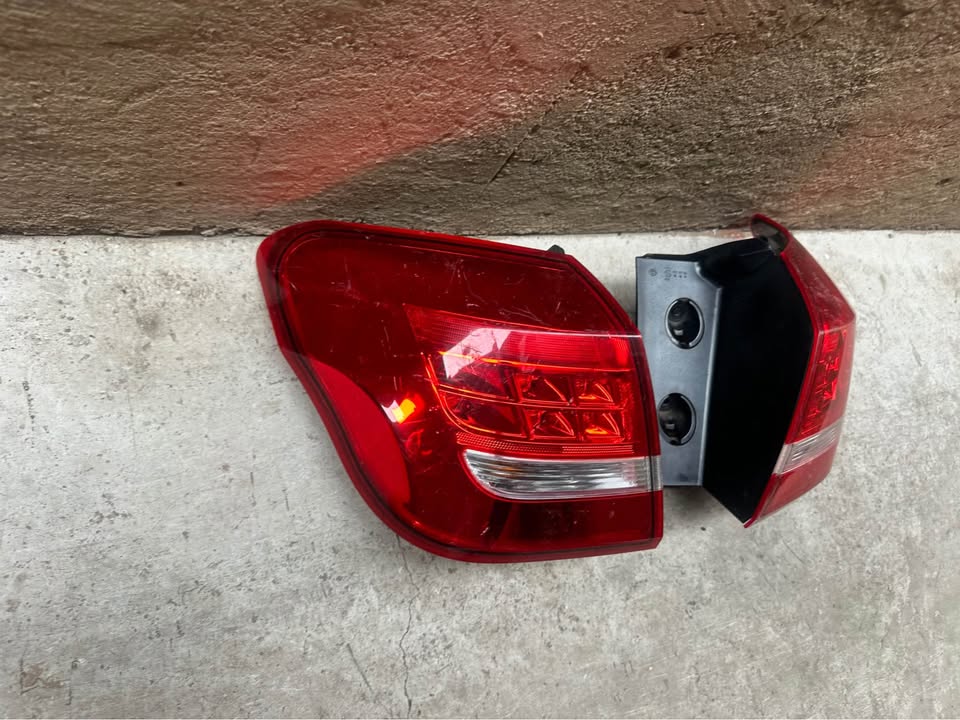 Haval h2 left and right outer taillights - Private Seller Haval h2 left and right outer taillights - Private Seller