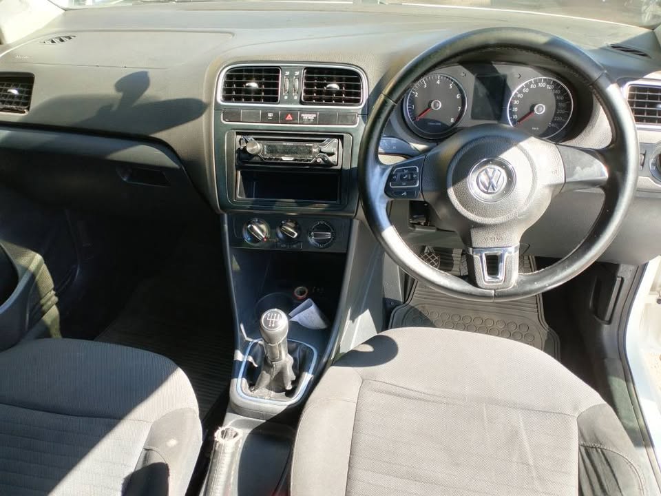 2013 VW POLO 6 1.4 HATCHBACK MANUAL