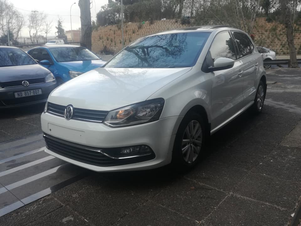 2016 Volkswagen polo 1.2tsi panoramic roof AVAILABLE