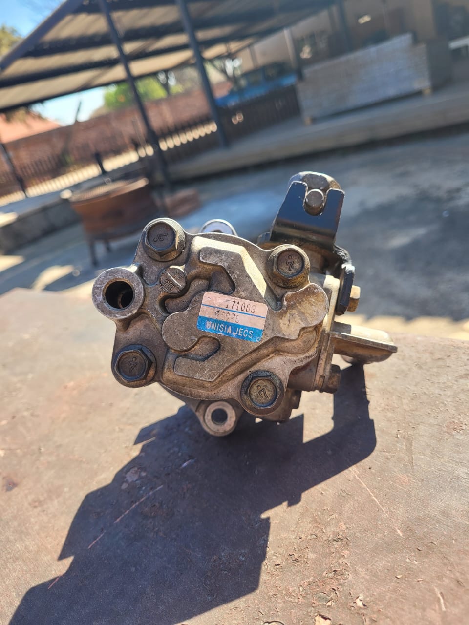 Nissan zd30 power steering pump - Private Seller