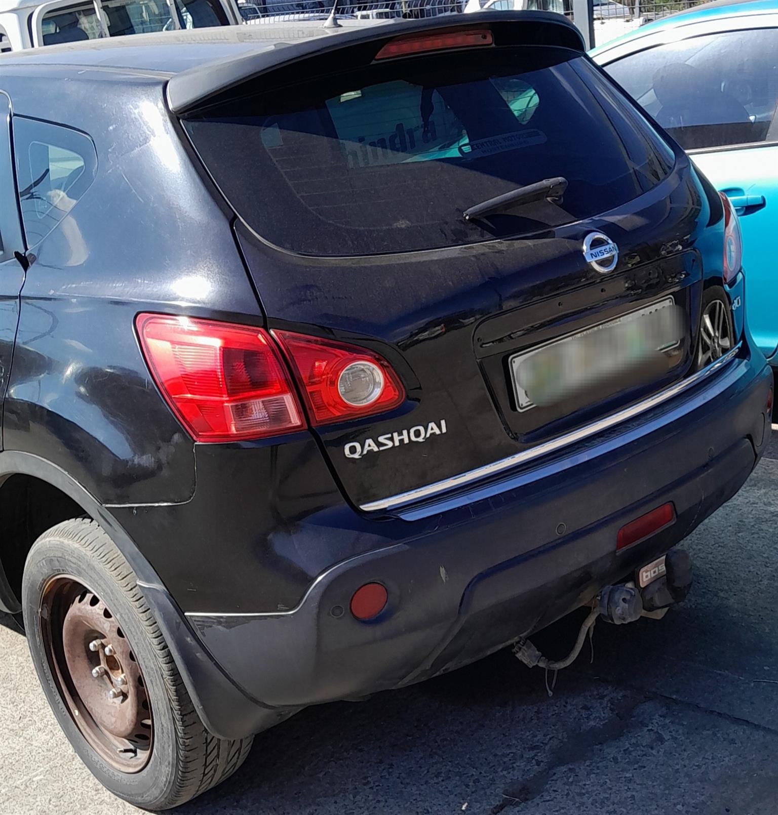 2006 to 2007 model Nissan QashQai stripping for spares at Autocity - Private Seller