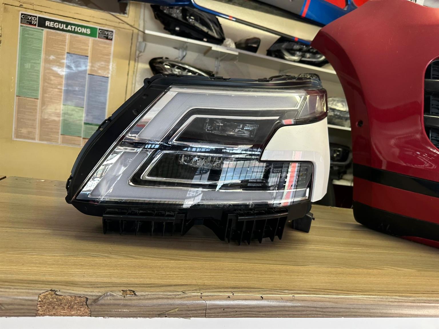 2023 NISSAN PATROL HEADLIGHT LEFTSIDE FOR SALE IN GOOD CONDITION - Private Seller 2023 NISSAN PATROL HEADLIGHT LEFTSIDE FOR SALE IN GOOD CONDITION - Private Seller