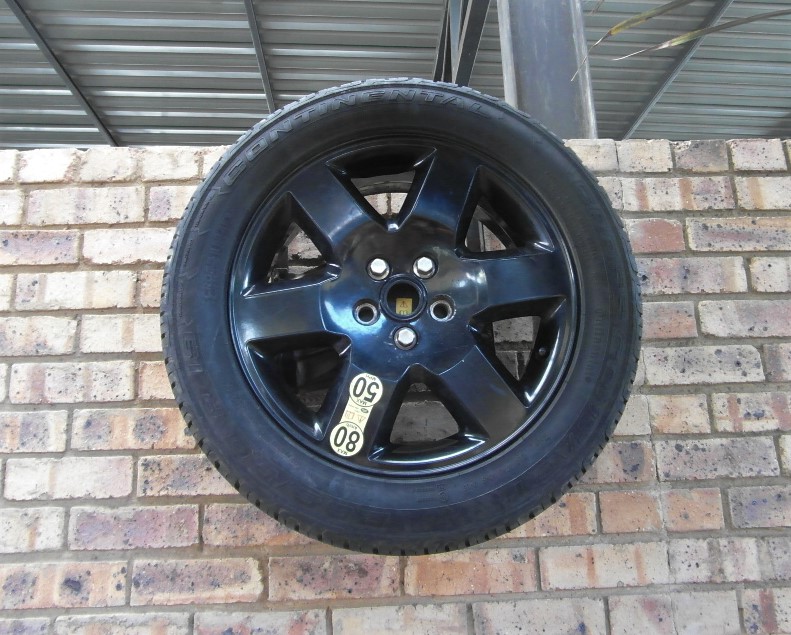 Assorted Land Rover Rims for sale | AUTO EZI | Junk Mail