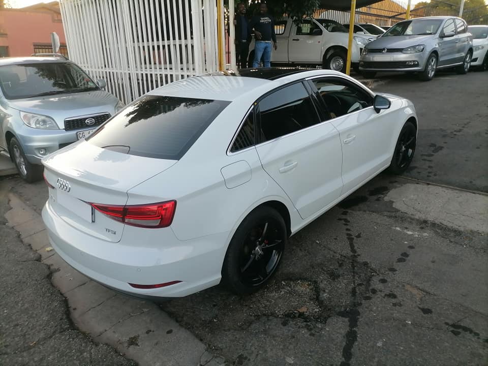 2016 Audi A3 1.4 TFSI with a leather seat and sunroof Automatic
