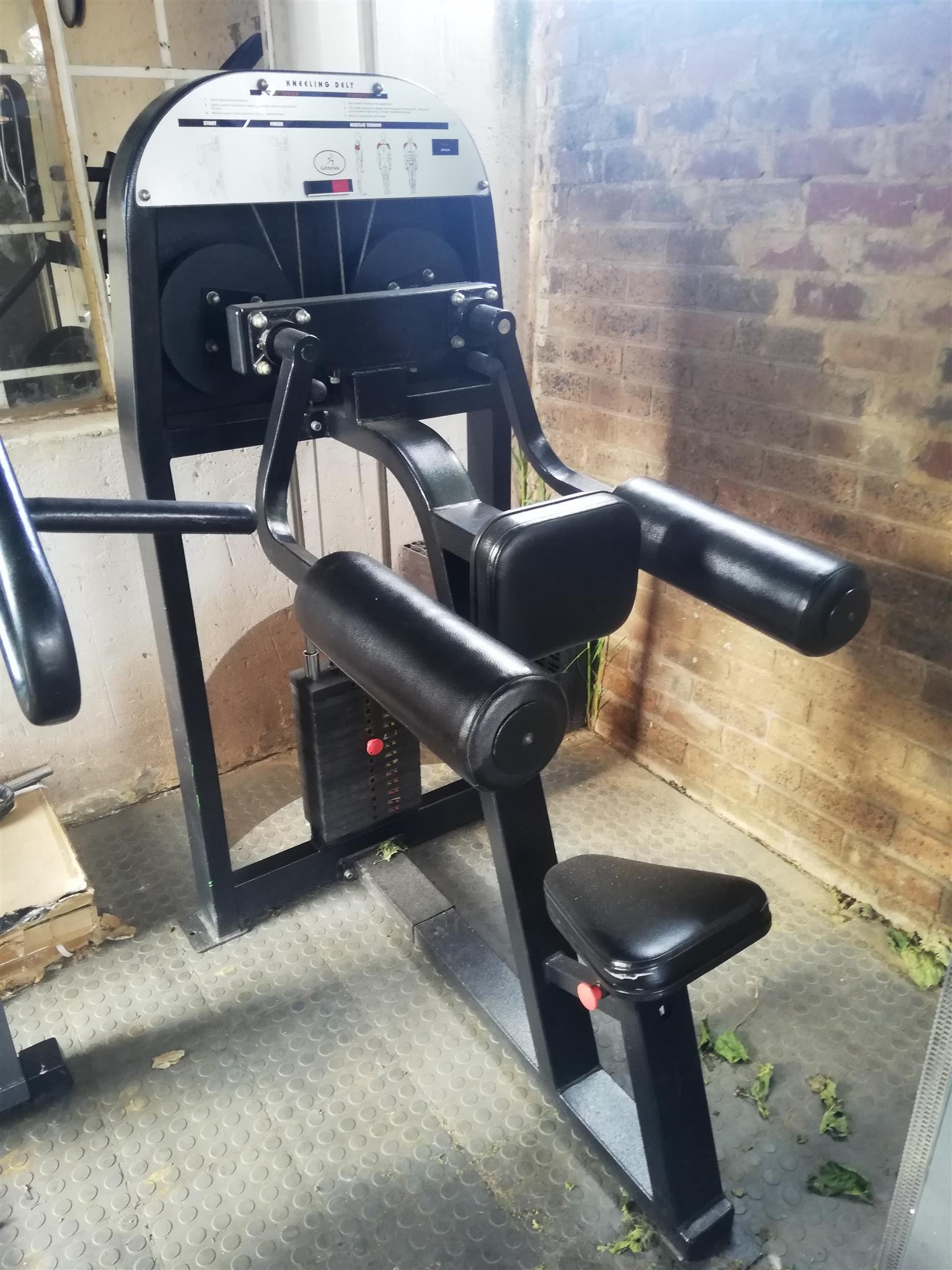 Genesis Commercial Side Lateral Shoulder Machine