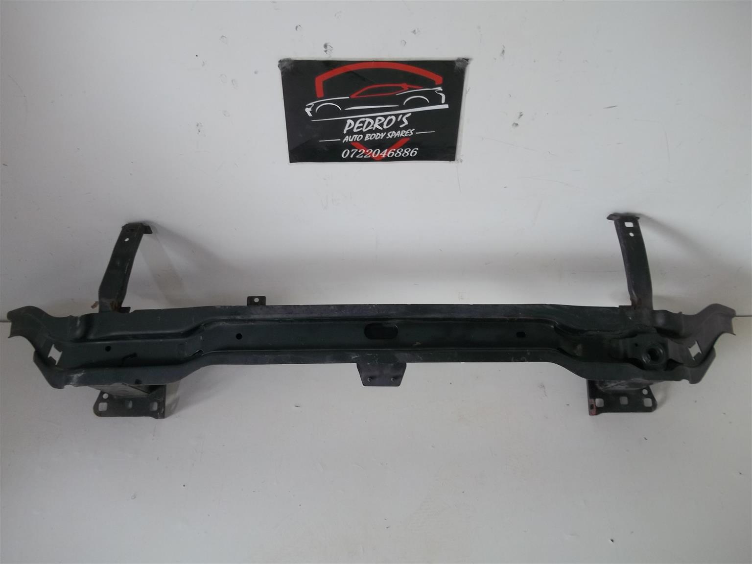 VW Tiguan '16 front bumper stiffener - Private Seller VW Tiguan '16 front bumper stiffener - Private Seller