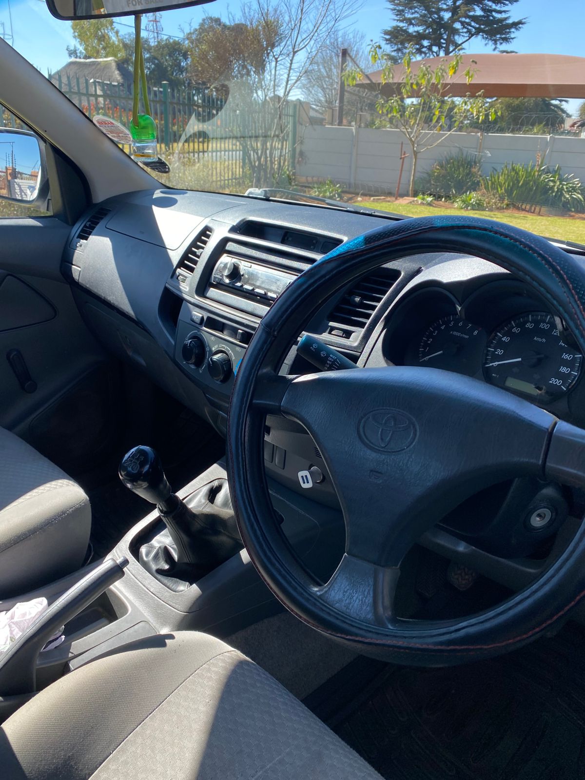 2015 Toyota Hilux 2.0 VVTI Single cab