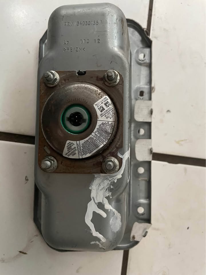 BMW 3 Series F30/F31 (2011-2020) Dashboard Airbag - Private Seller