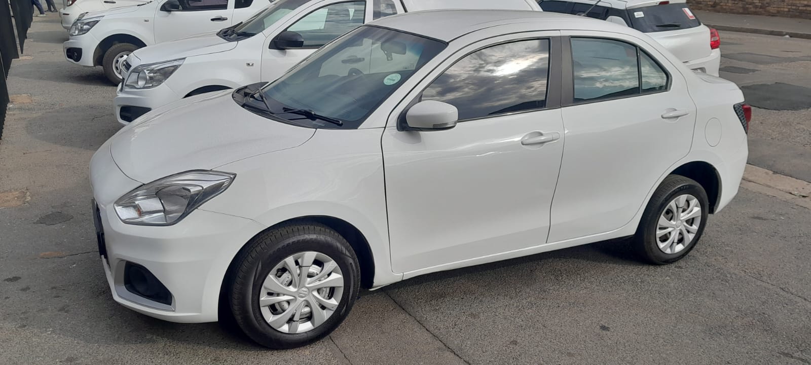 Used 2022 Suzuki DZire 1.2 GL manual - Private Seller