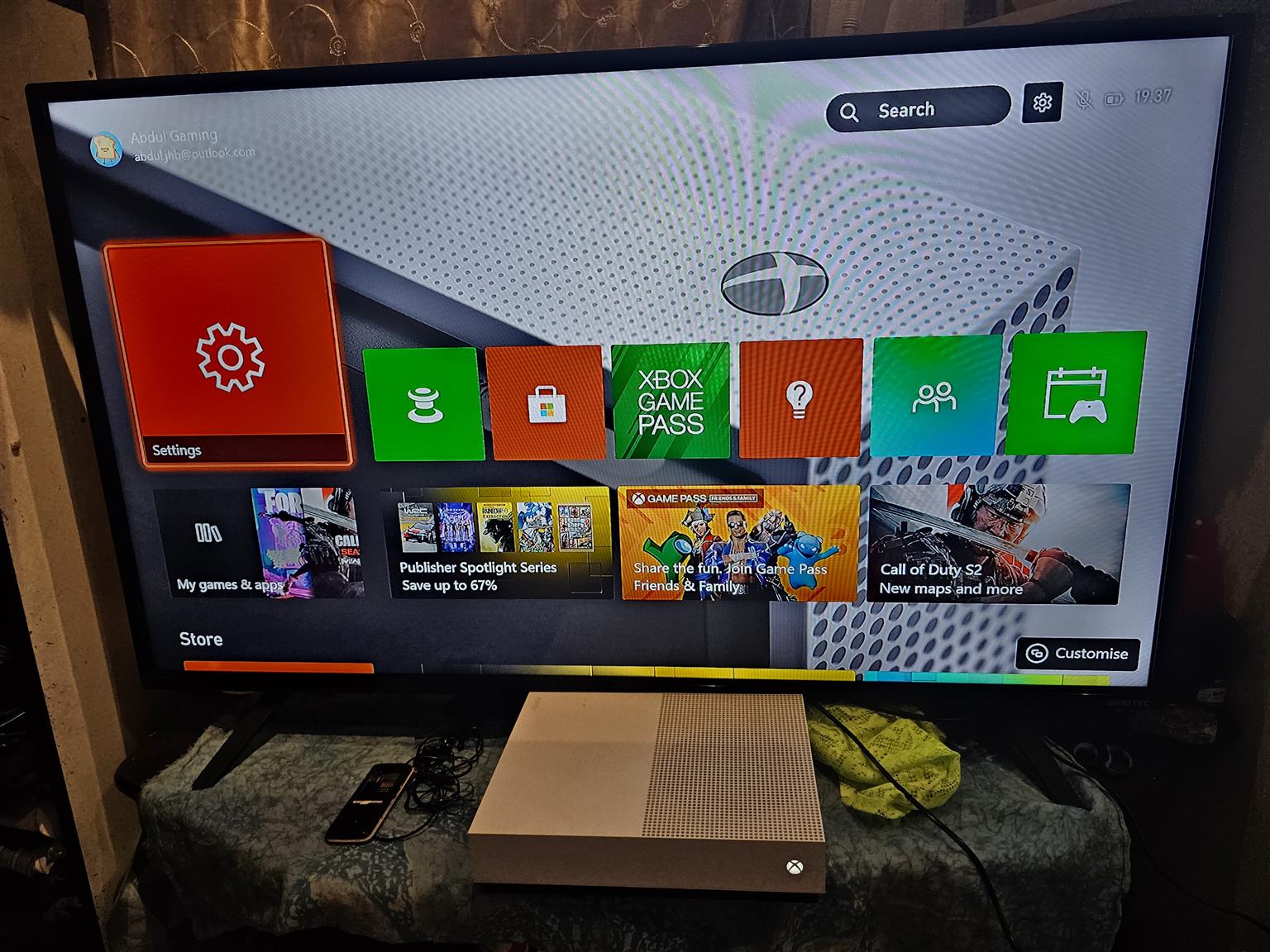 Sinotec 49 inch / 50 inch led tv full hd Model no 49E200G