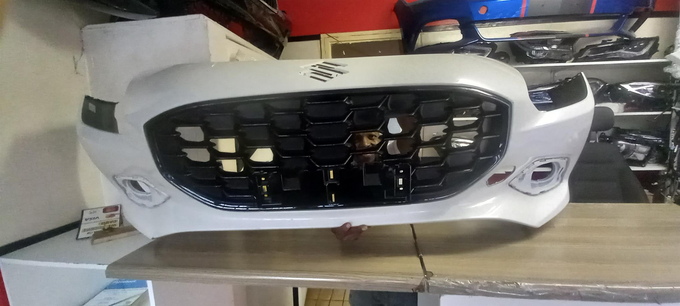 (2025) SUZUKI SWIFT FRONT BUMBER WITH MAIN GRILL FOR SALE - Private Seller (2025) SUZUKI SWIFT FRONT BUMBER WITH MAIN GRILL FOR SALE - Private Seller