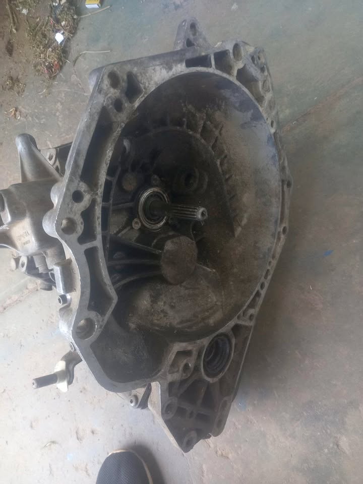 Opel Corsa B 5 speed gearbox - Private Seller Opel Corsa B 5 speed gearbox - Private Seller