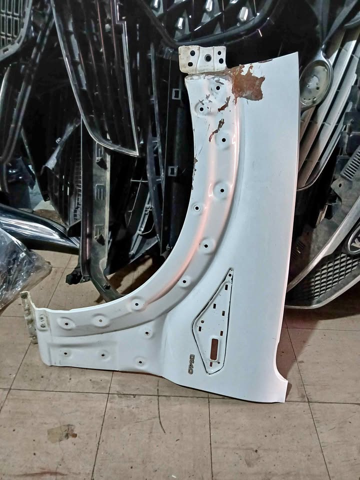 Mahindra scorpio fender - Private Seller Mahindra scorpio fender - Private Seller