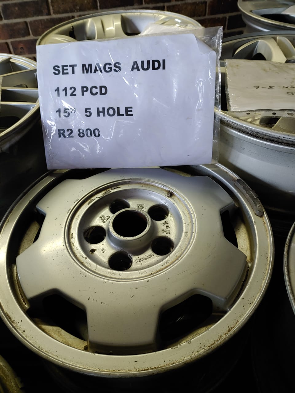 Set Mags Audi 15" 5 Hole 112 PCD Set Mags Audi 15" 5 Hole 112 PCD