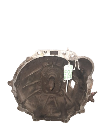 Toyota Hilux 3.0D manual gearbox 5L engine for sale - Private Seller